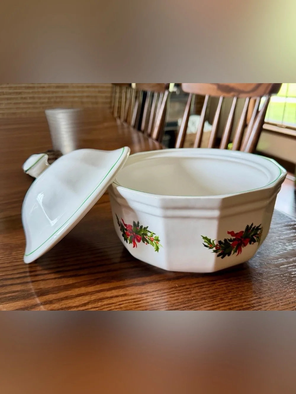 Pfaltzgraff White Covered Holiday Casserole with Green Trim and Red‎ Holly Motif